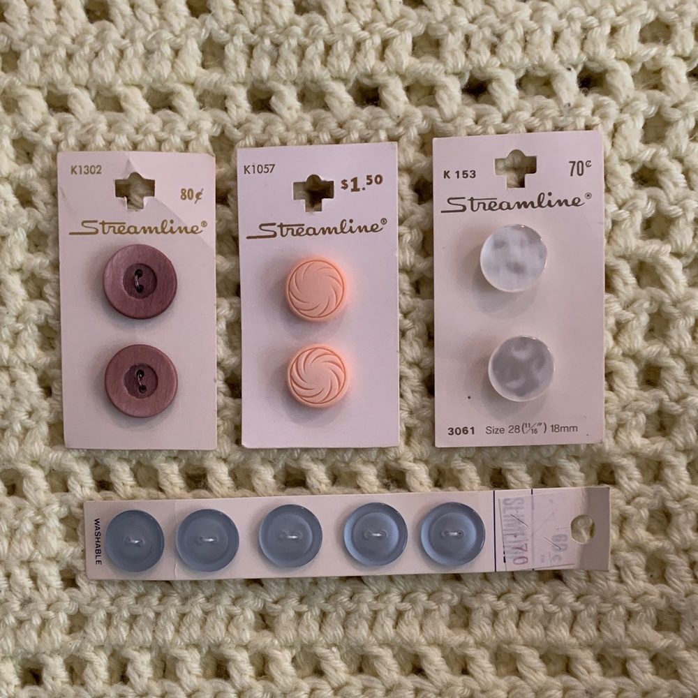 Vintage Streamline Button Set - Pink, Purple, Blue, White